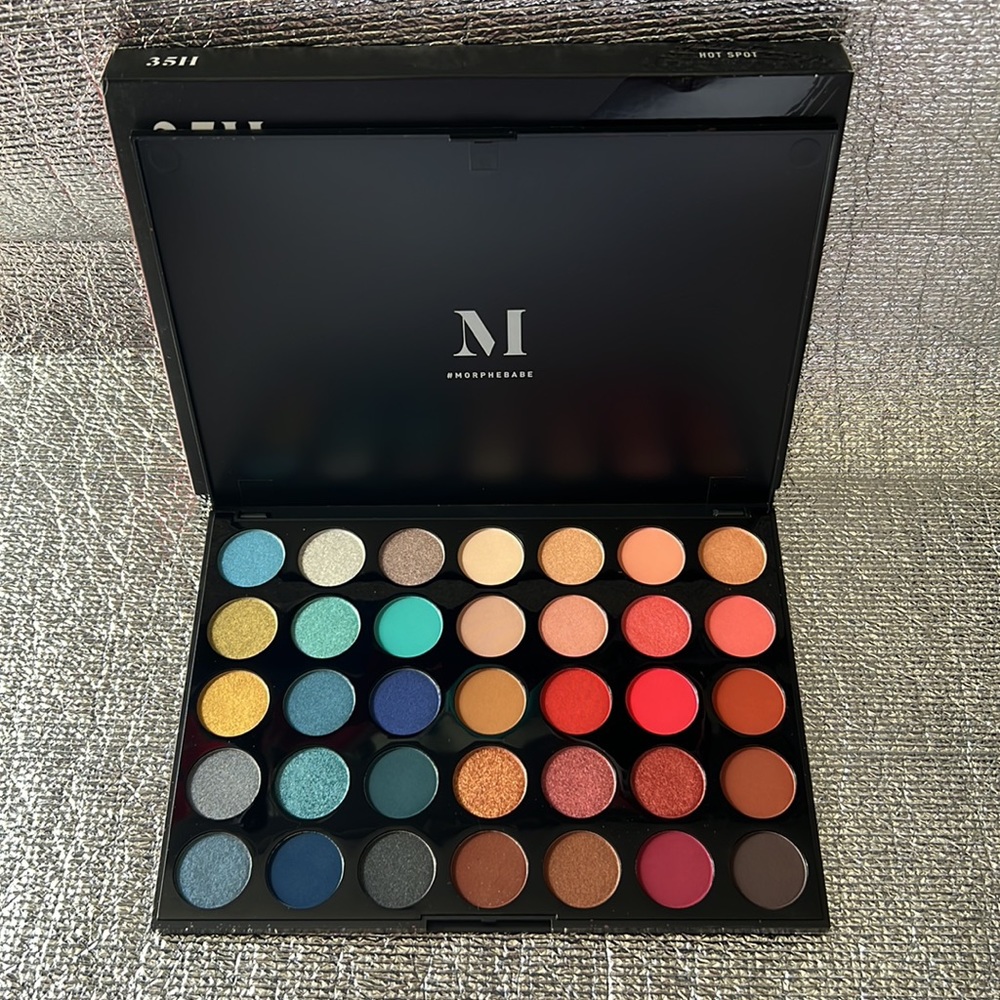 Morphe 35H Hot Spot Palette